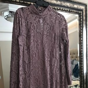 Beautiful Mauve lace A line dress w matching slip